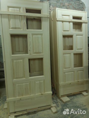 Двери деревянные из массива сделаем в мастерской