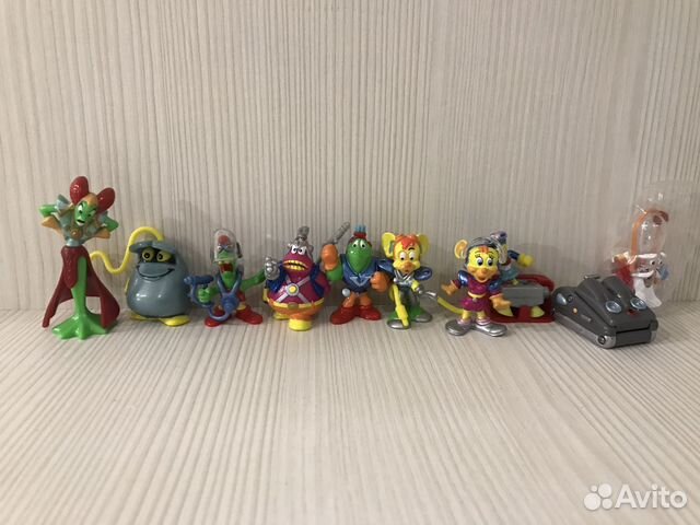 Игрушки Kinder Surprise Игрушки Kinder Surprise