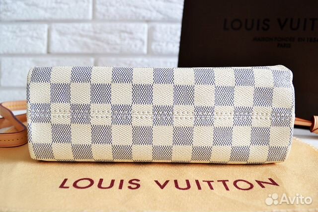 Клатч Louis Vuitton LV шашка
