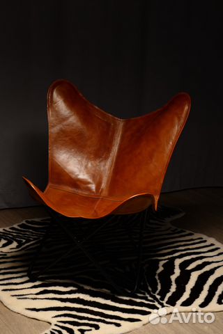 Кожаное кресло. Кресло-бабочка. Butterfly chair