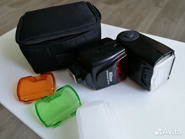 Вспышка камеры Nikon Speedlite SB-700