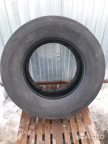 Грузовая шина бу 385 55R22.5 Bridgestone из Европы Грузовая шина бу 385 55R22.5 Bridgestone из Европы