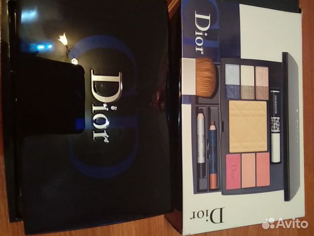 Набор косметики dior Набор косметики dior