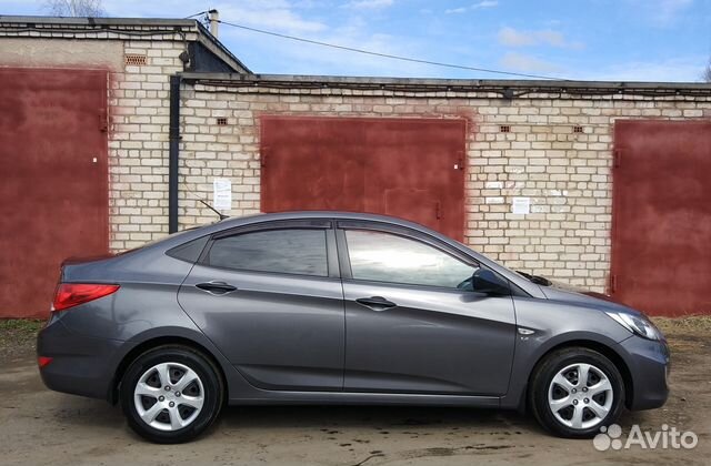 Hyundai Solaris 1.6 AT, 2013, 61 000 км