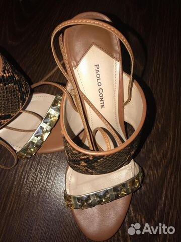 Босоножки кожаные