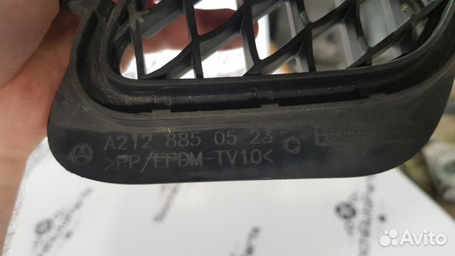 Решетка бампера Mercedes E W212