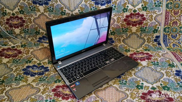 Ноутбук Acer V3 -551g