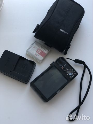 Цифровой фотоаппарат Sony Цифровой фотоаппарат Sony