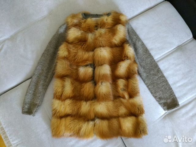 Жилет из лисы Symetrie на кашемире Жилет из лисы Symetrie на кашемире