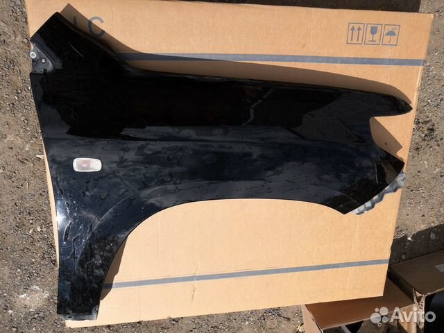 Ленд крузер 200 крыло правое до рестайл