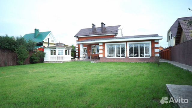 Дом 325 м² на участке 13.6 сот. Дом 325 м² на участке 13.6 сот.