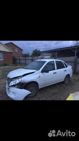 LADA Granta 1.6 МТ, 2014, битый, 40 000 км