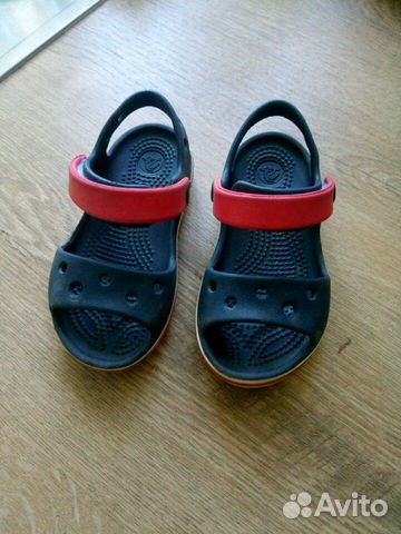 Сандалии Crocs C7