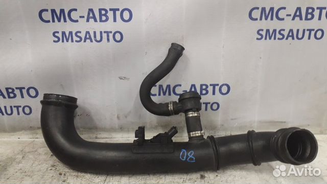 Патрубок интеркулера Volvo S80 2.8T 1998-2002 Патрубок интеркулера Volvo S80 2.8T 1998-2002