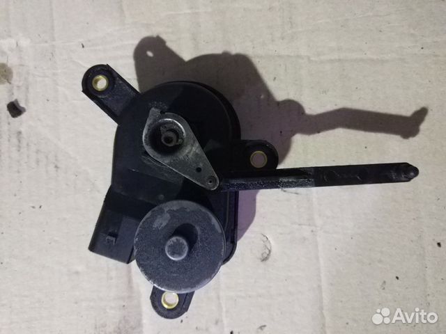Электропривод (сервопривод) Mercedes 6111500494 Электропривод (сервопривод) Mercedes 6111500494
