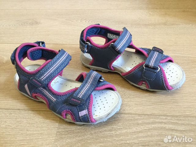 Новые сандалии Новые сандалии