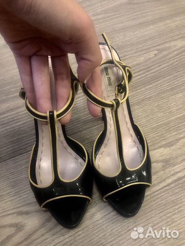 Босоножки Miu Miu (Prada) оригинал Италия 40 Босоножки Miu Miu (Prada) оригинал Италия 40