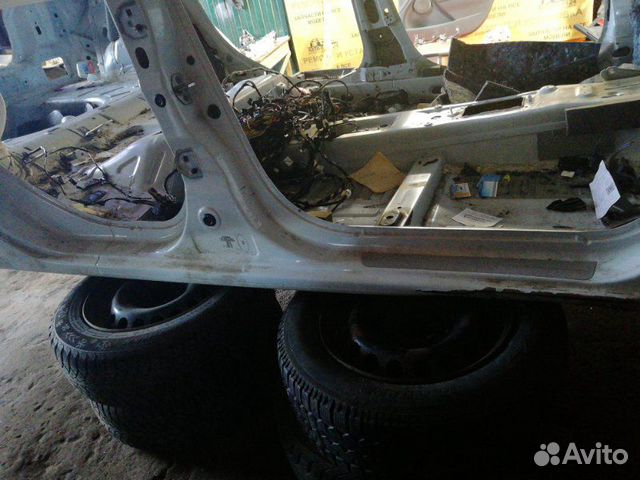 Порог правый с центральной стойкой Renault Logan 2 Порог правый с центральной стойкой Renault Logan 2