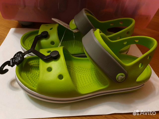 Сандалии crocs C13 салатовые новые Сандалии crocs C13 салатовые новые