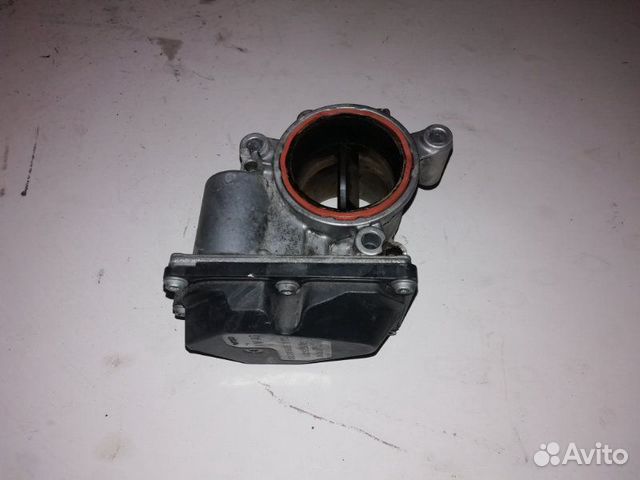 Дросельная заслонка Volkswagen Passat B6 2.0 TDI Дросельная заслонка Volkswagen Passat B6 2.0 TDI