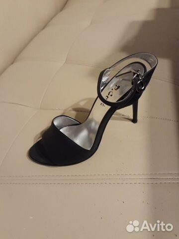 Босоножки кож. б/у P.Cont 37 размер Босоножки кож. б/у P.Cont 37 размер