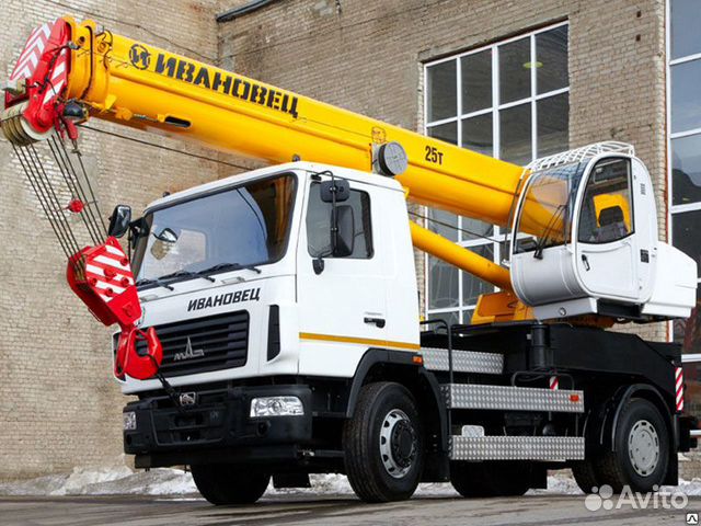 Автокран 25 тонн, стрела 31 метр