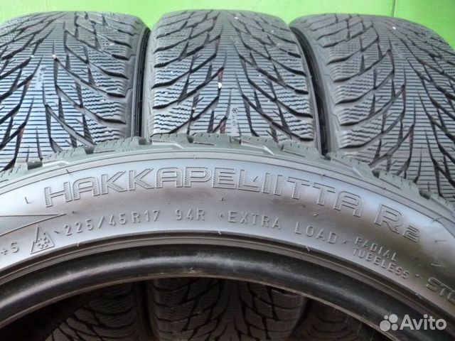 Зимние шины 225/45R17 Nokian Hakkapeliitta R2 Зимние шины 225/45R17 Nokian Hakkapeliitta R2