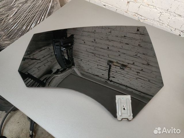 Стекло заднее правое на Мерседес CLA-W117 Стекло заднее правое на Мерседес CLA-W117