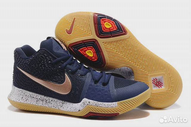 Продам оригинальные кроссовки Nike Irving 3