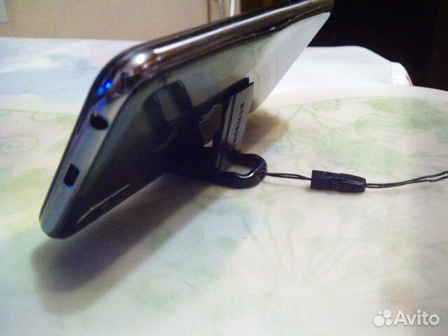 Брелок SAMSUNG - складная телефонная подставка
