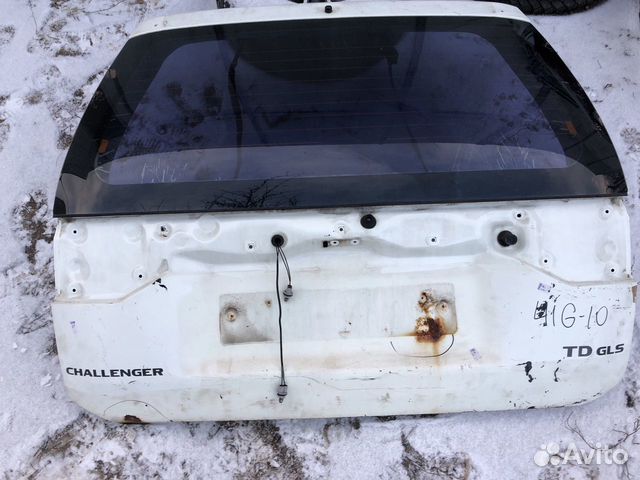 Крышка дверь багажника Mitsubishi Pajero Sport 1 K Крышка дверь багажника Mitsubishi Pajero Sport 1 K