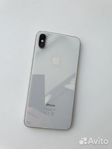 Телефон iPhone