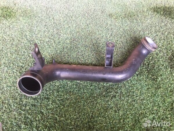 Патрубок интеркулера Volvo S40 II 2.5 2004 Патрубок интеркулера Volvo S40 II 2.5 2004