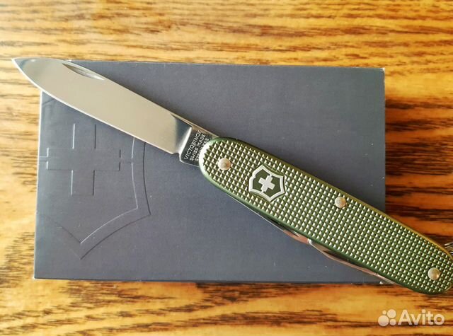 Нож Victorinox Pioneer Alox LE 2017 (0.8201.L17) Нож Victorinox Pioneer Alox LE 2017 (0.8201.L17)