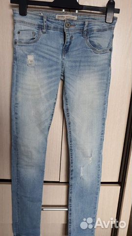 Джинсы Бершка р. 25