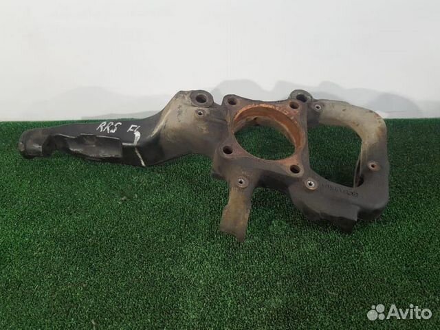 Передний левый поворотный кулак D3 RRS Land Rover