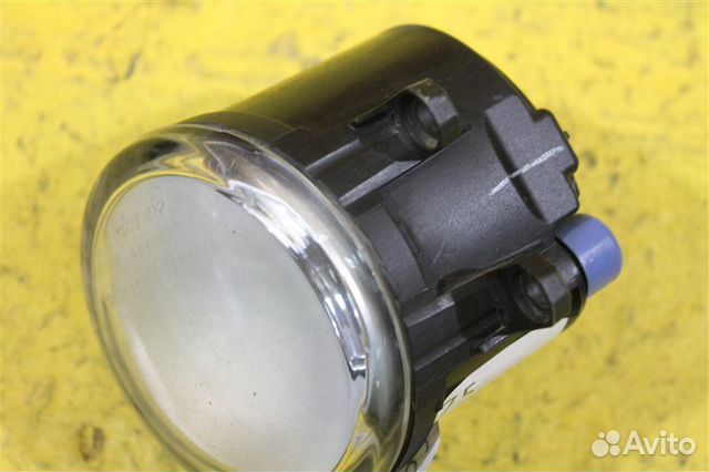 Фара противотуманная передняя левая Toyota