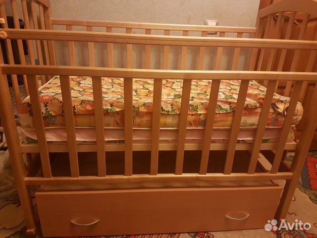 Детская кроватка Детская кроватка