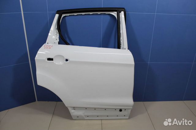 Дверь правая задняя Ford Kuga