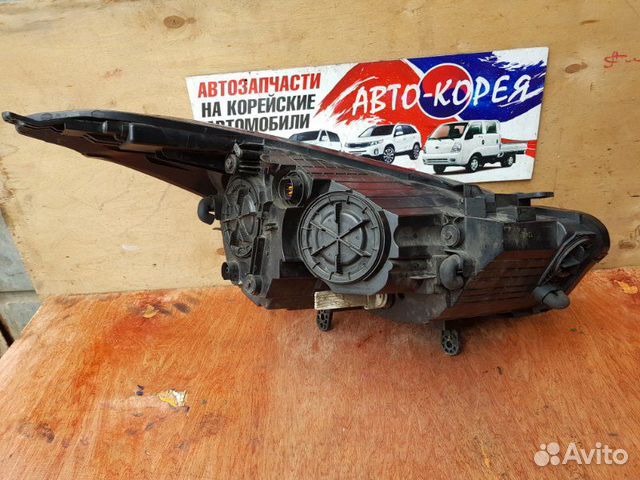 Фара передняя левая Hyundai I 40 2011-2015 Фара передняя левая Hyundai I 40 2011-2015