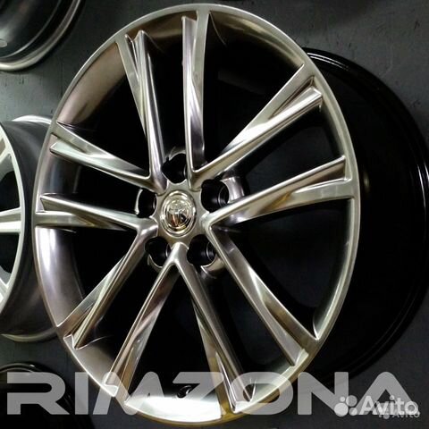 Новые диски Lexus GS R18 5x114.3 на Lexus, Toyot Новые диски Lexus GS R18 5x114.3 на Lexus, Toyot