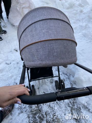 Коляска прогулочная Коляска прогулочная