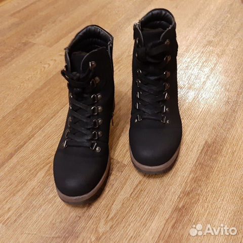 Зимние ботинки, 39 р-р Зимние ботинки, 39 р-р