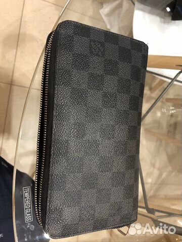 Клатч/портмоне Louise Vuitton, отличном состоянии Клатч/портмоне Louise Vuitton, отличном состоянии