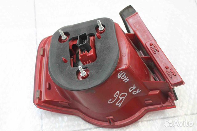 Фонарь задний наружный правый Volkswagen Passa