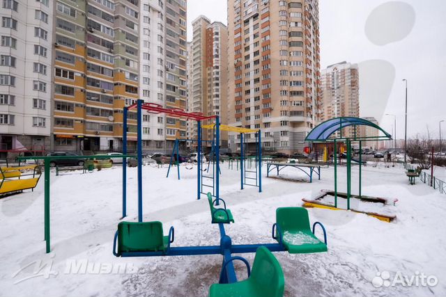 2-к квартира, 62 м², 9/25 эт.