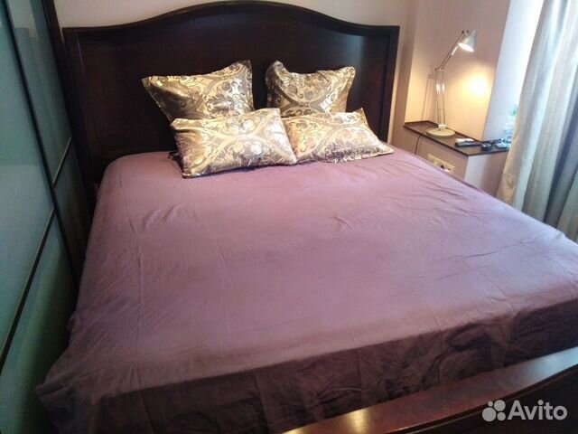 Кровать двуспальная Кровать двуспальная