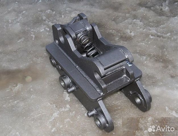 Быстросъем задний пружинный sdlg LGB 680