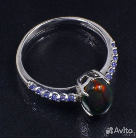 Серебряное кольцо с опалом и фианитом натуральным