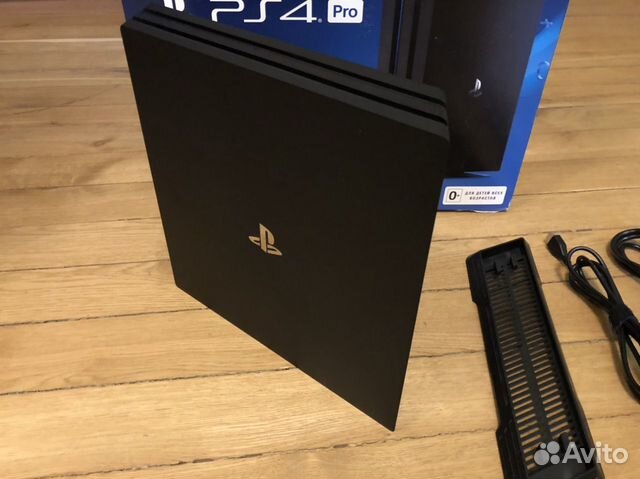 Игровая приставка Sony PS4 PRO 1 TB + Допы Игровая приставка Sony PS4 PRO 1 TB + Допы